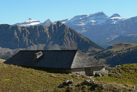 Chalet with roof made of "tavillons"
