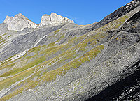Black schist on Croix de la Cha northern slopes