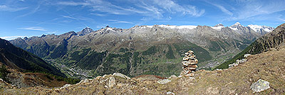 Howitzgrat. View over the Lötschental