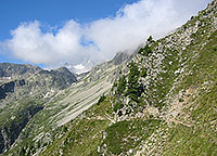 The trail in the Combe d'Orny