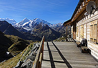 A la cabane de Louvie, vue sur le Grand-Combin