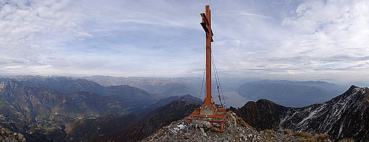 Panorama du sommet du Gridone (direction nord)