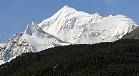 De l'autre côté de la vallée du Rhône, le Weisshorn