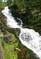 Descent via Les Cascades