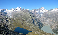 Glaciers et lacs de la région du Grimsel