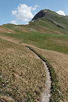 En approchant de la Tête de Bernarde (2534m, 8314ft)